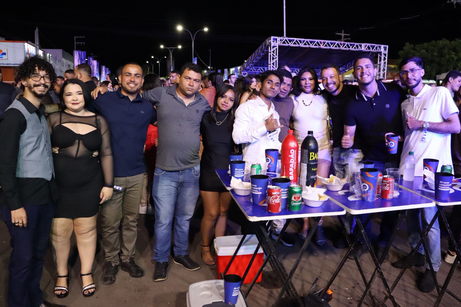 Atel celebra 20 anos com noite de festa nas ruas e receita de sucesso