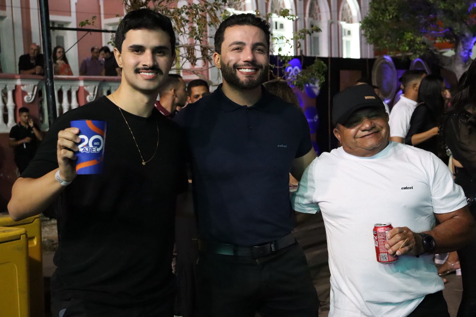 Atel celebra 20 anos com noite de festa nas ruas e receita de sucesso