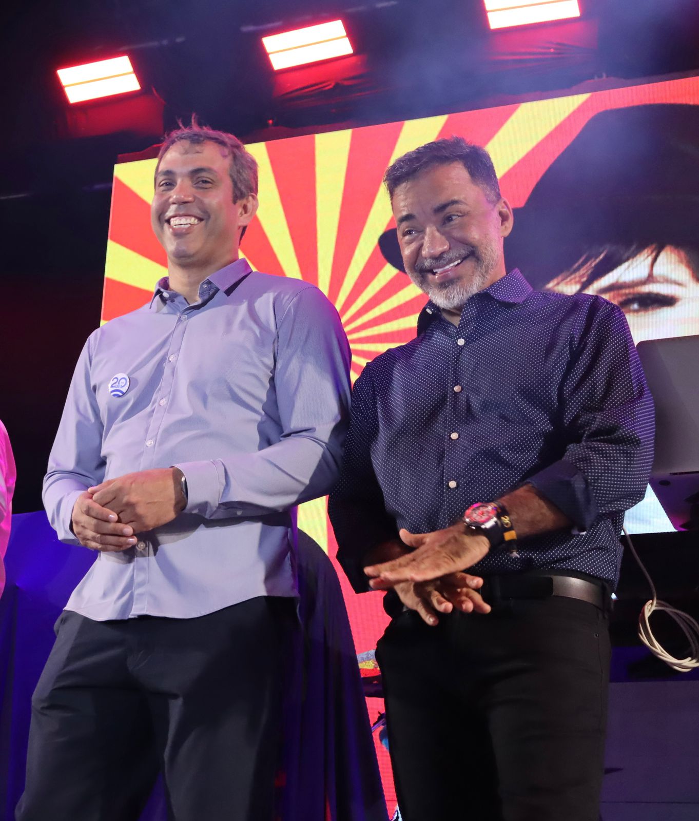 Atel celebra 20 anos com noite de festa nas ruas e receita de sucesso