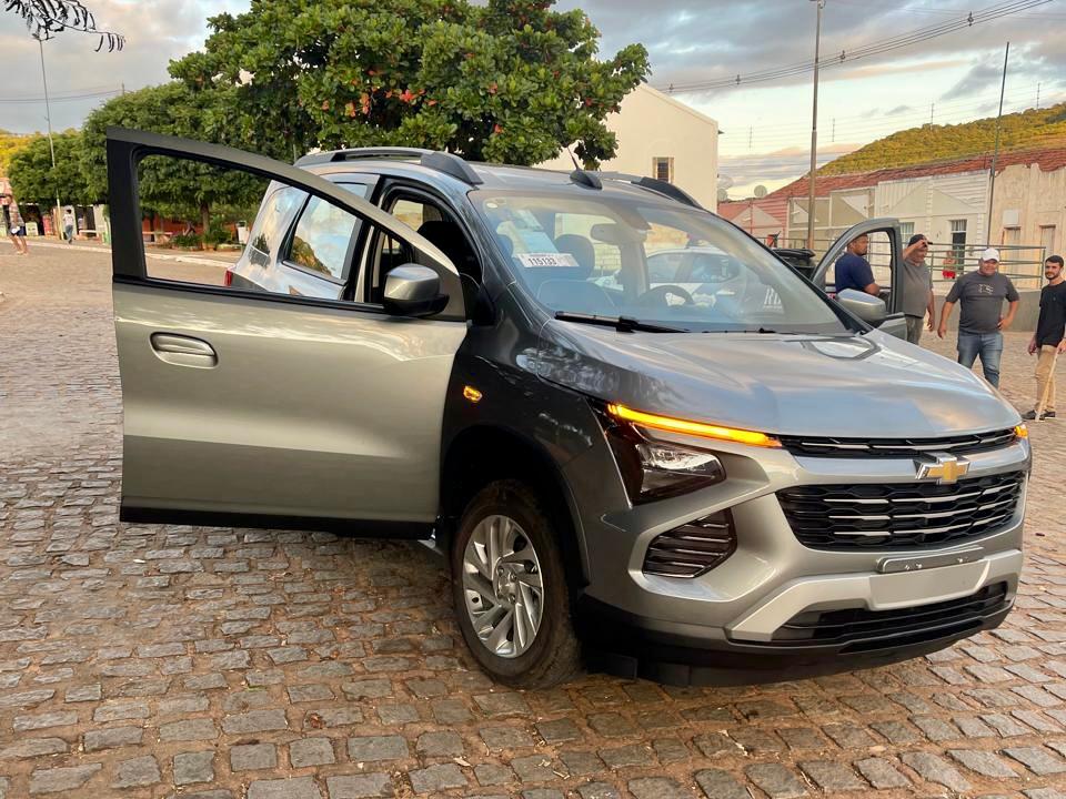 Santa Cruz da Baixa Verde recebe novo veículo - Fotos: Divulgação