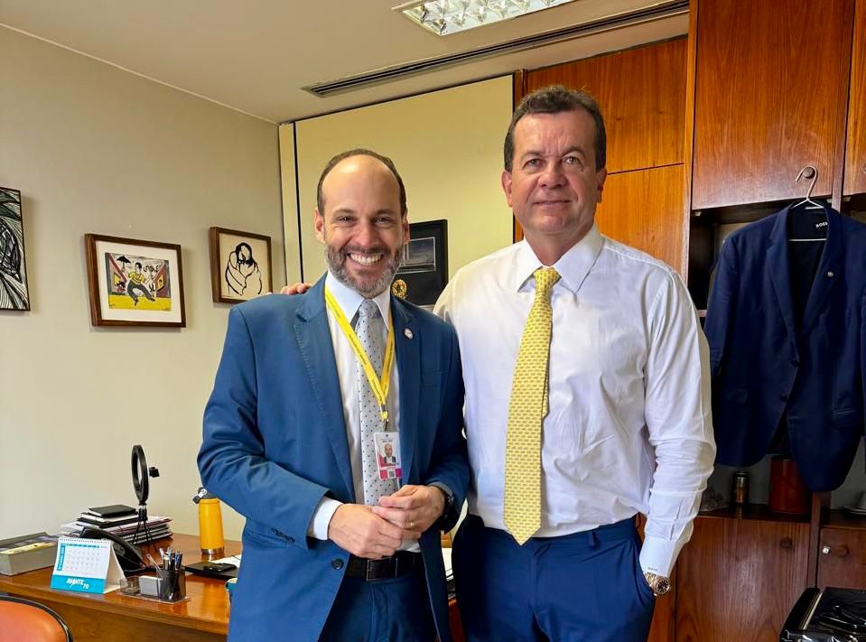 Brivaldo Santos se reúne com Waldemar em Brasília 1 Brivaldo Santos se reúne com Waldemar em Brasília - Foto: Divulgação