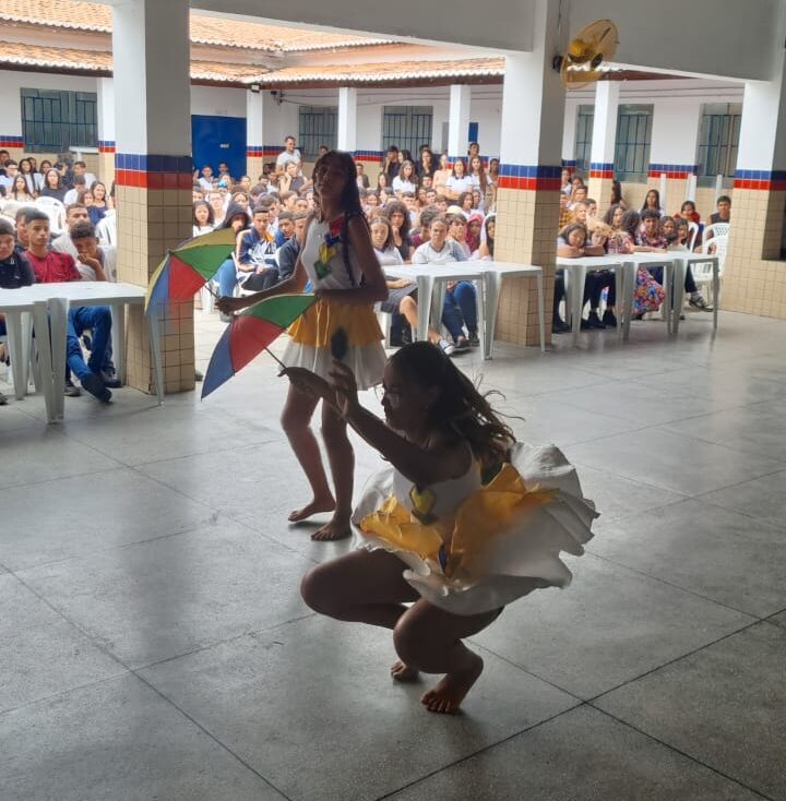 EREM Cornélio Soares realizou Festival de Dança e Teatro nesta 5ª