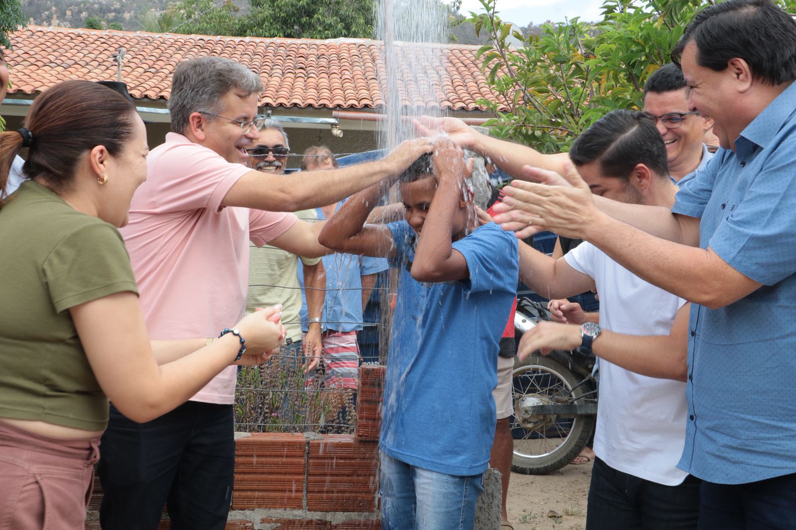 Afogados entregou melhorias no abastecimento