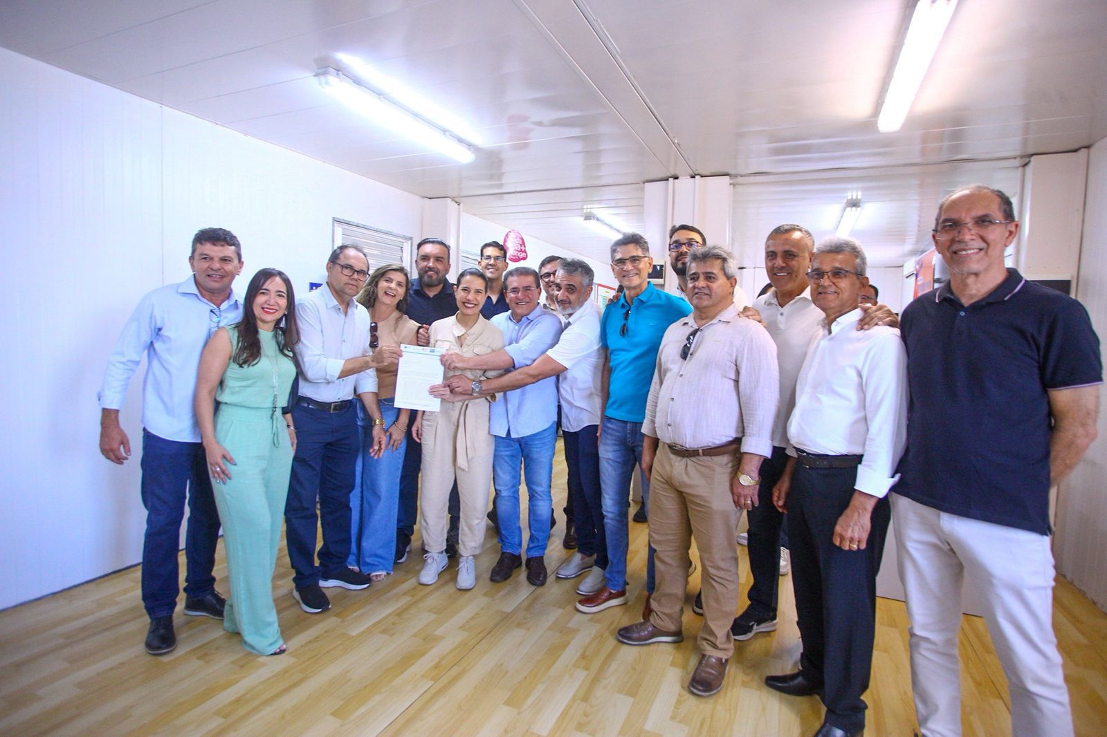 CDL entrega pauta desenvolvimentista a Raquel Lyra e sugere obras em ST