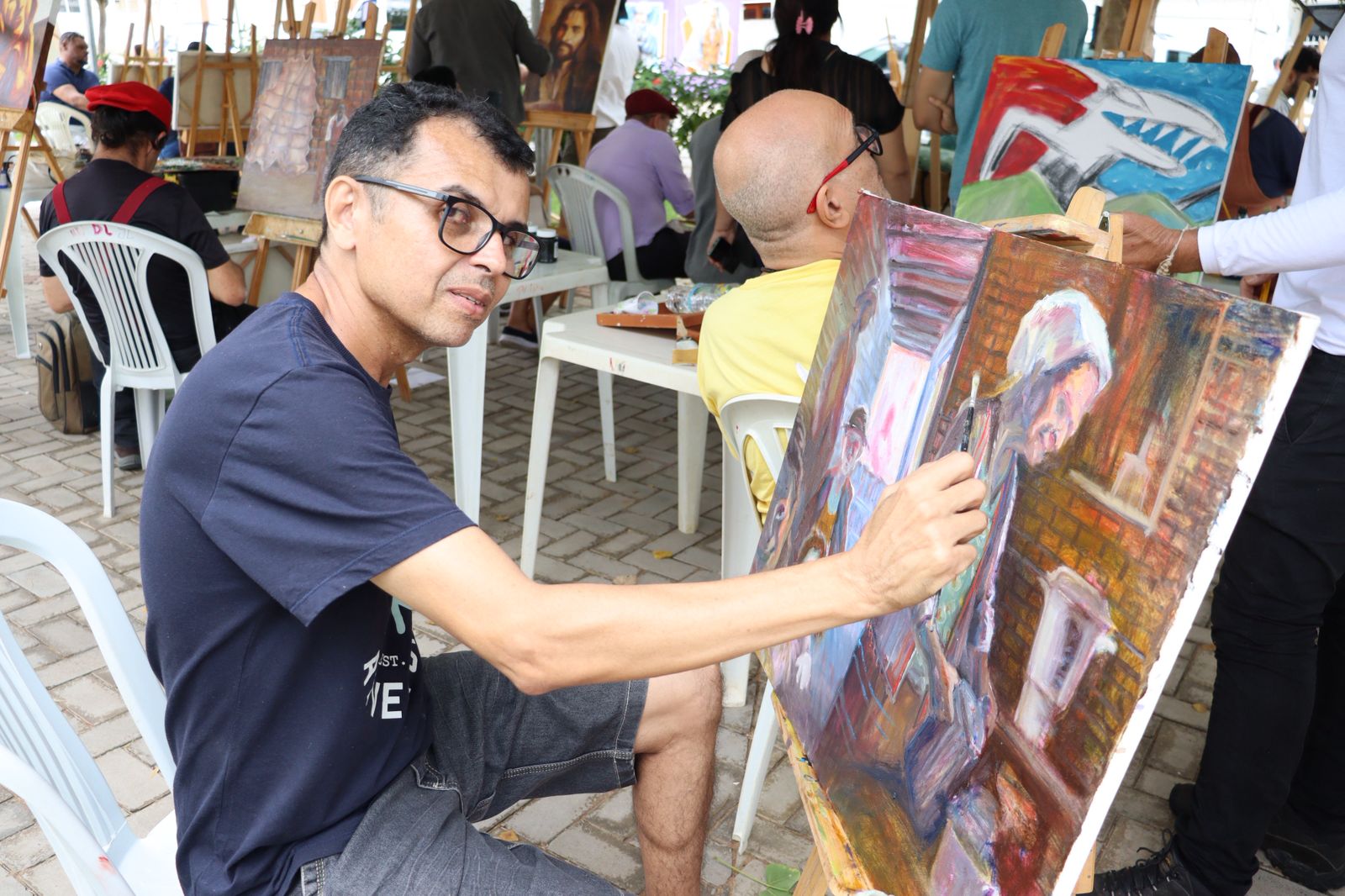 Pintando na Praça chega a Serra Talhada reunindo 50 artistas plásticos