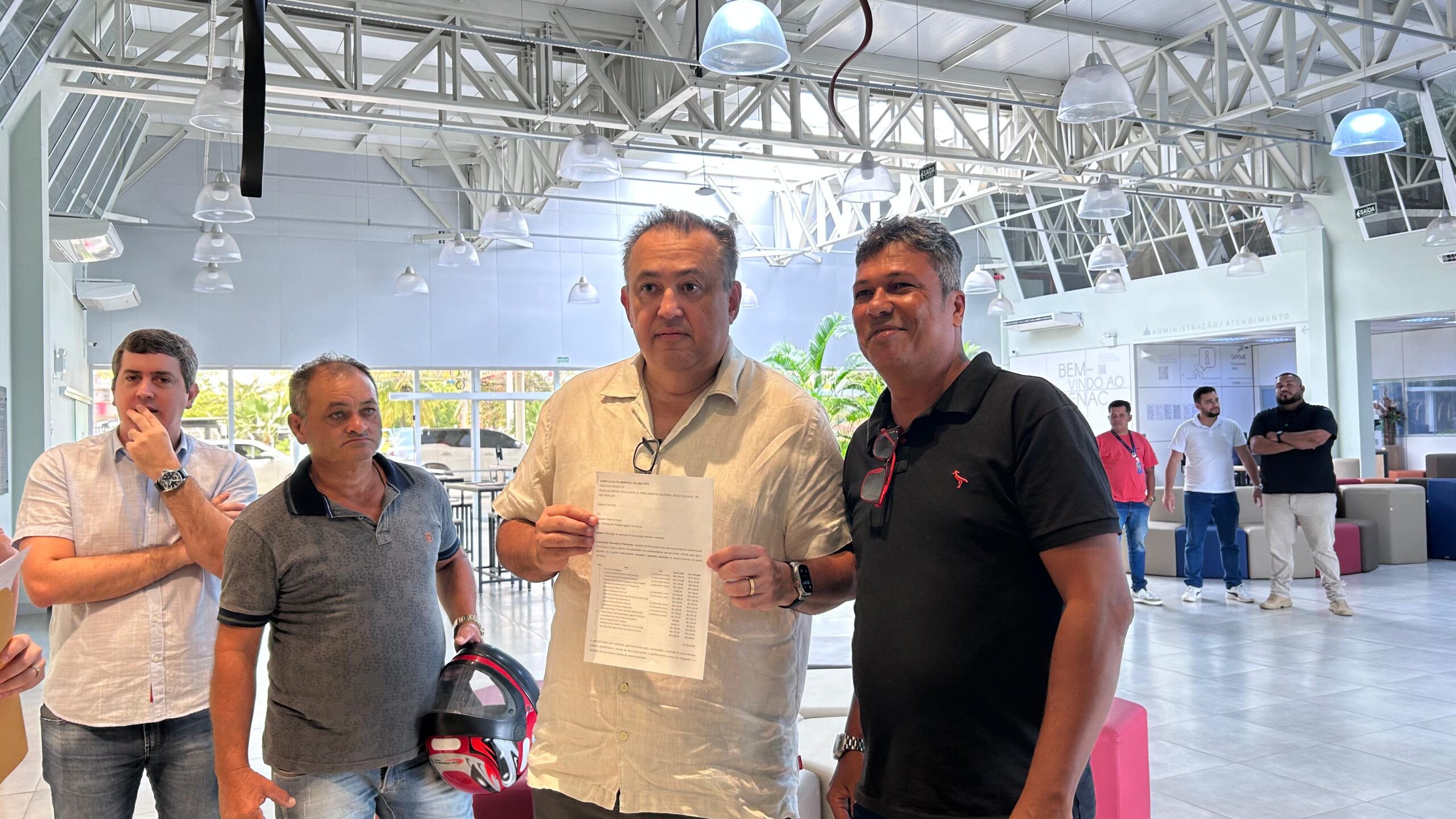 Sebastião se compromete com músicos de ST que fizeram solicitação 1 Sebastião se compromete com músicos de ST que fizeram solicitação