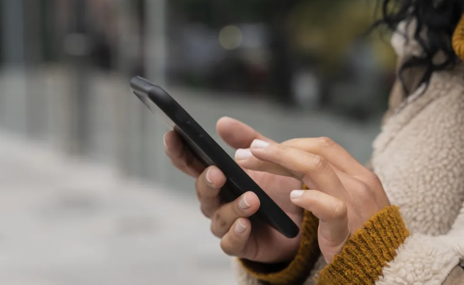 Passar três dias longe do celular pode mudar seu cérebro, sugere estudo 1 Passar três dias longe do celular pode mudar seu cérebro, sugere estudo - Foto: Freepik