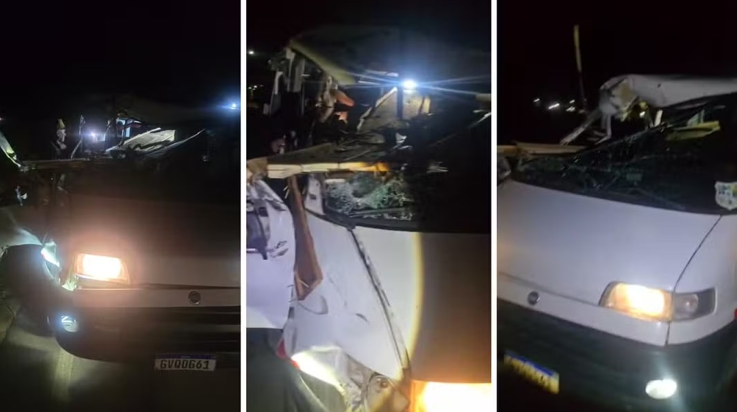 Acidente entre van e caminhão deixa estudante morta - Foto: Reprodução