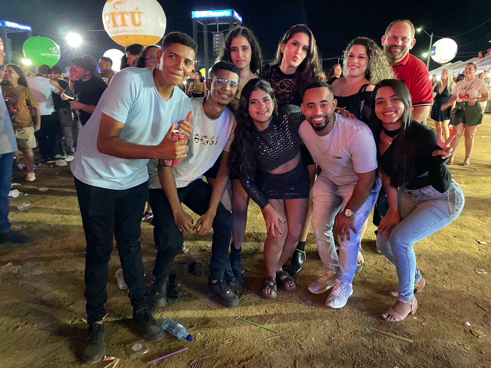 Público capricha nos looks e entrega beleza na Festa de Setembro 2025