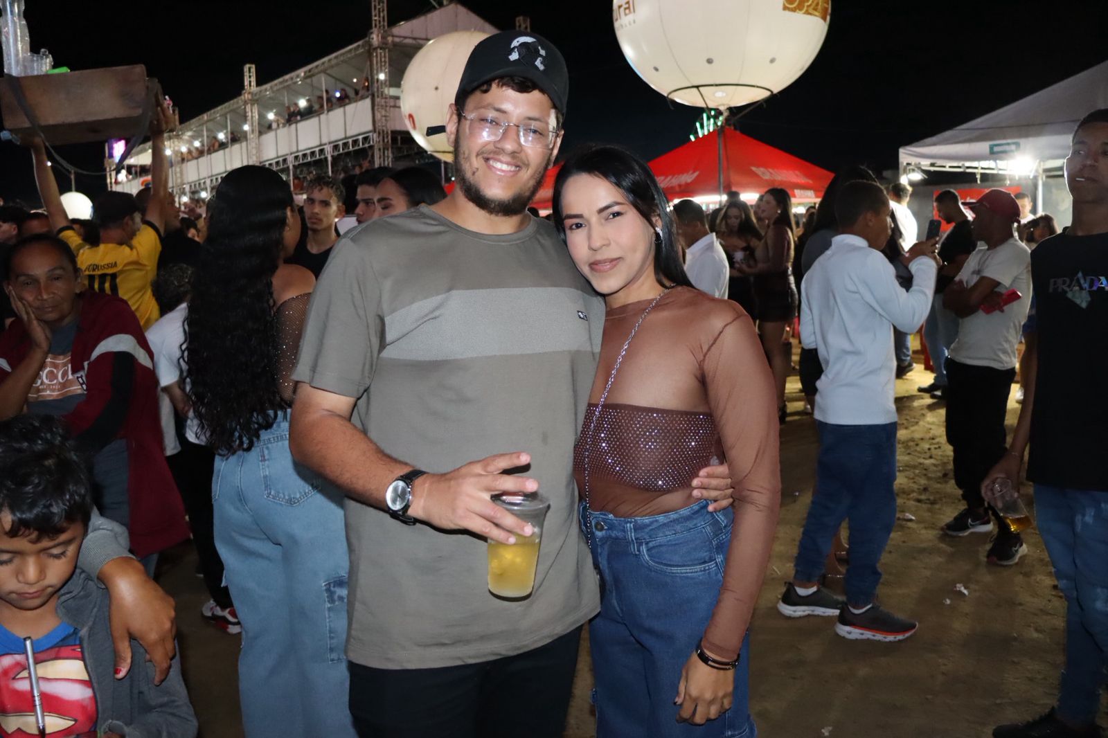 Jovens e adolescente tomaram conta da 2ª noite da Festa de Setembro