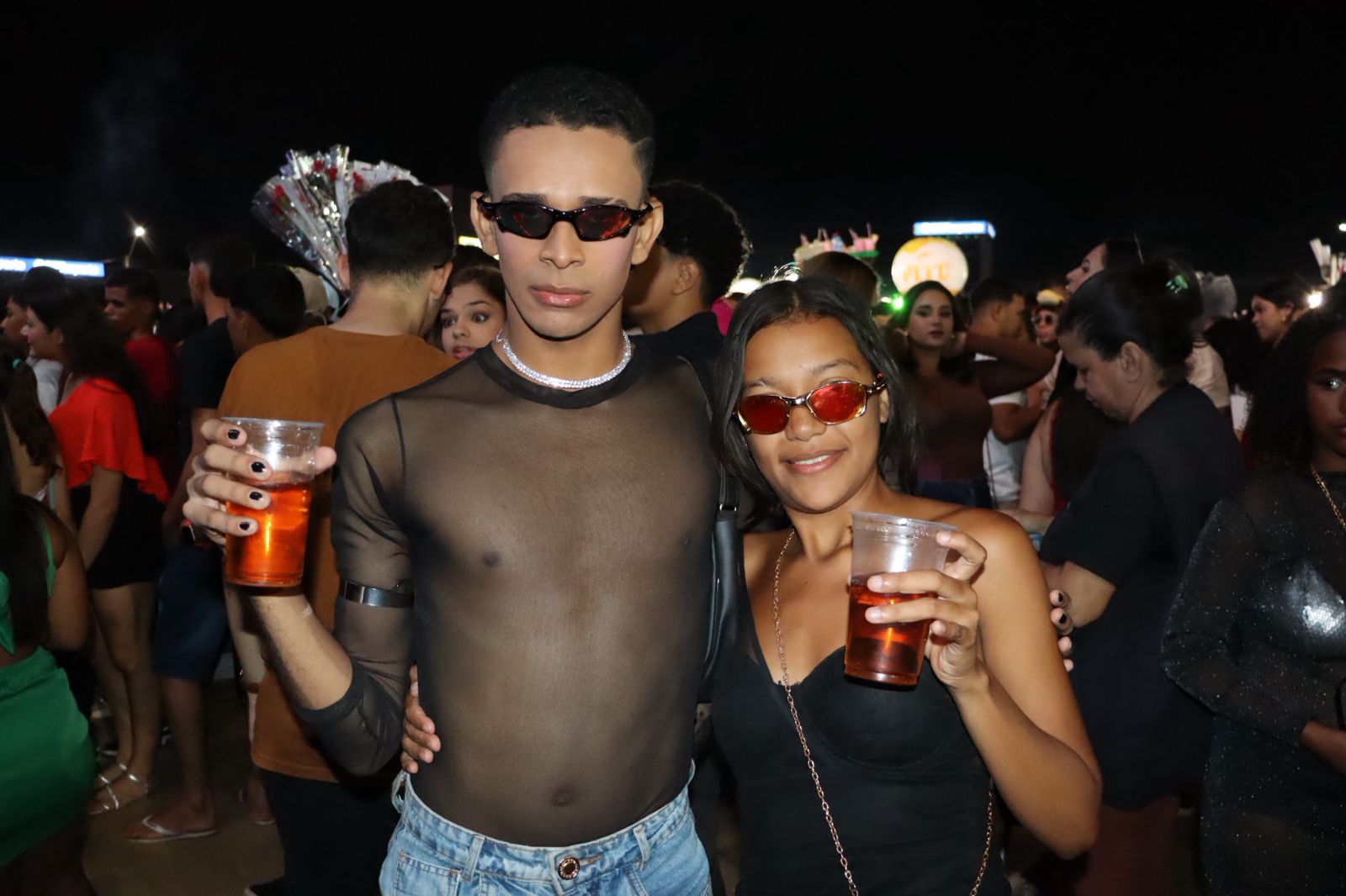 Jovens e adolescente tomaram conta da 2ª noite da Festa de Setembro