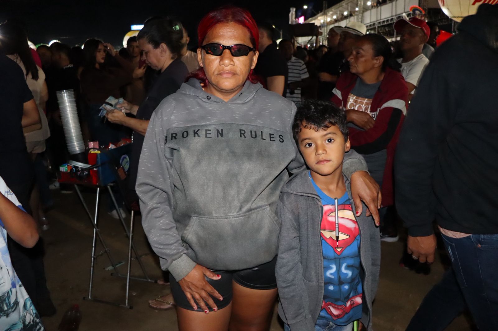 Jovens e adolescente tomaram conta da 2ª noite da Festa de Setembro