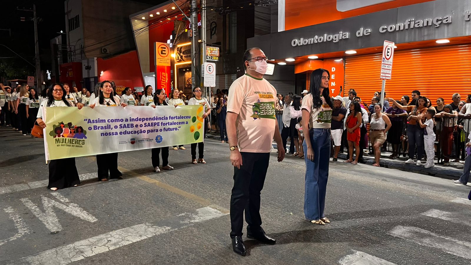 Confira o álbum de fotos do Farol no desfile cívico de 7 de setembro em ST