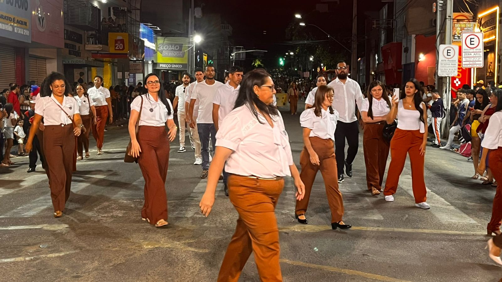 Confira o álbum de fotos do Farol no desfile cívico de 7 de setembro em ST