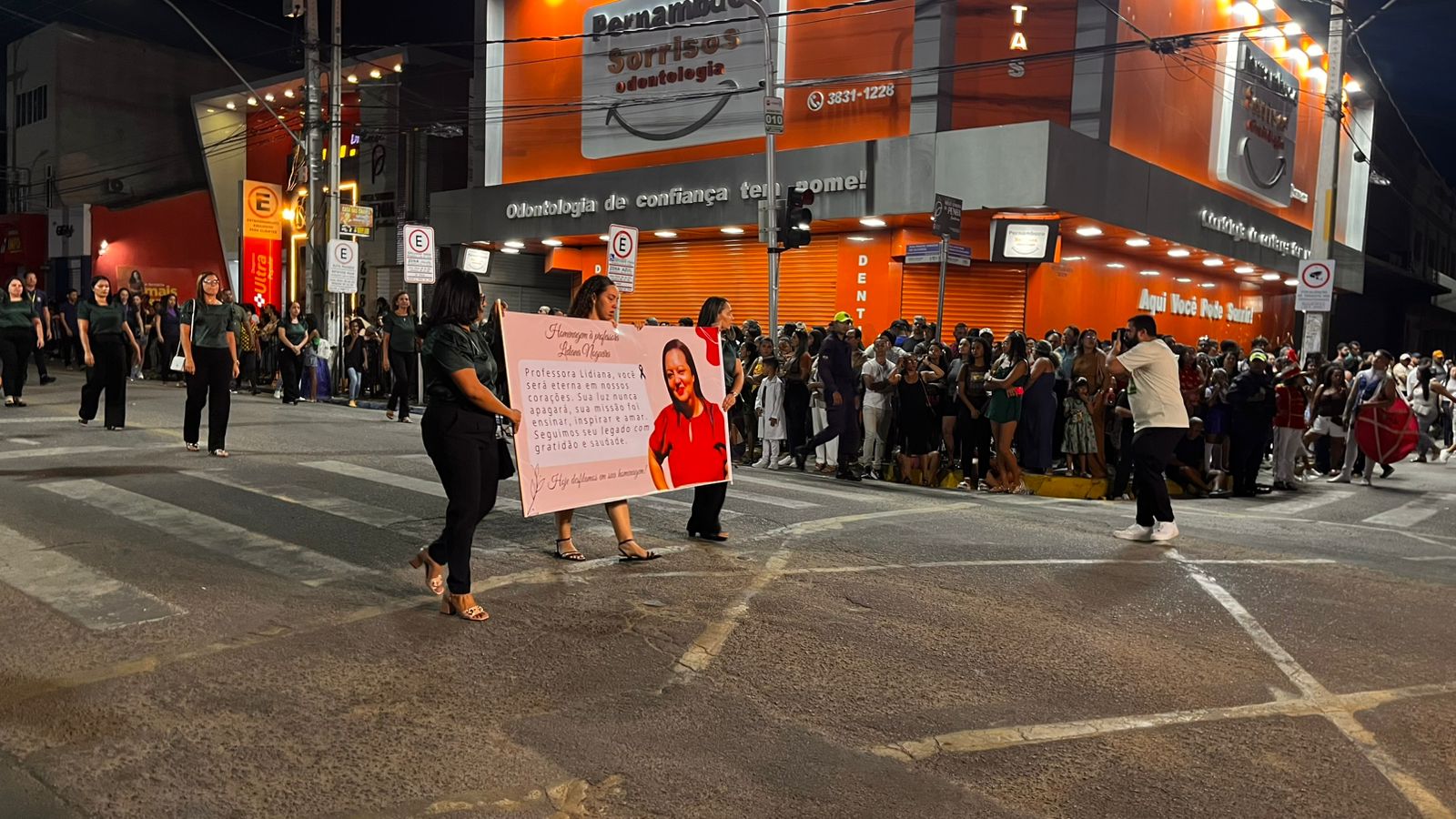 Confira o álbum de fotos do Farol no desfile cívico de 7 de setembro em ST