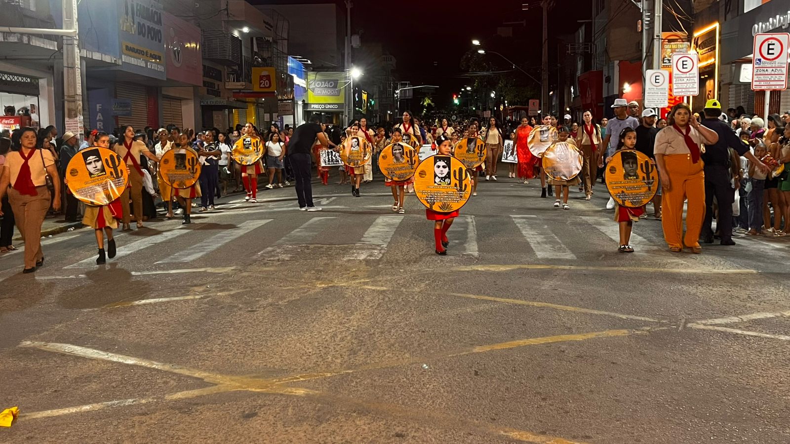 Confira o álbum de fotos do Farol no desfile cívico de 7 de setembro em ST