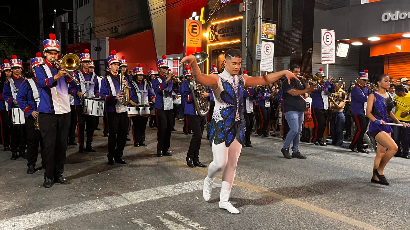 Confira o álbum de fotos do Farol no desfile cívico de 7 de setembro em ST