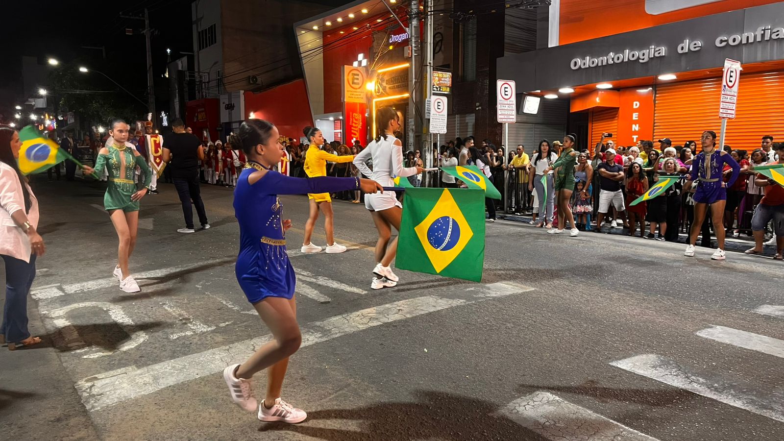 Confira o álbum de fotos do Farol no desfile cívico de 7 de setembro em ST