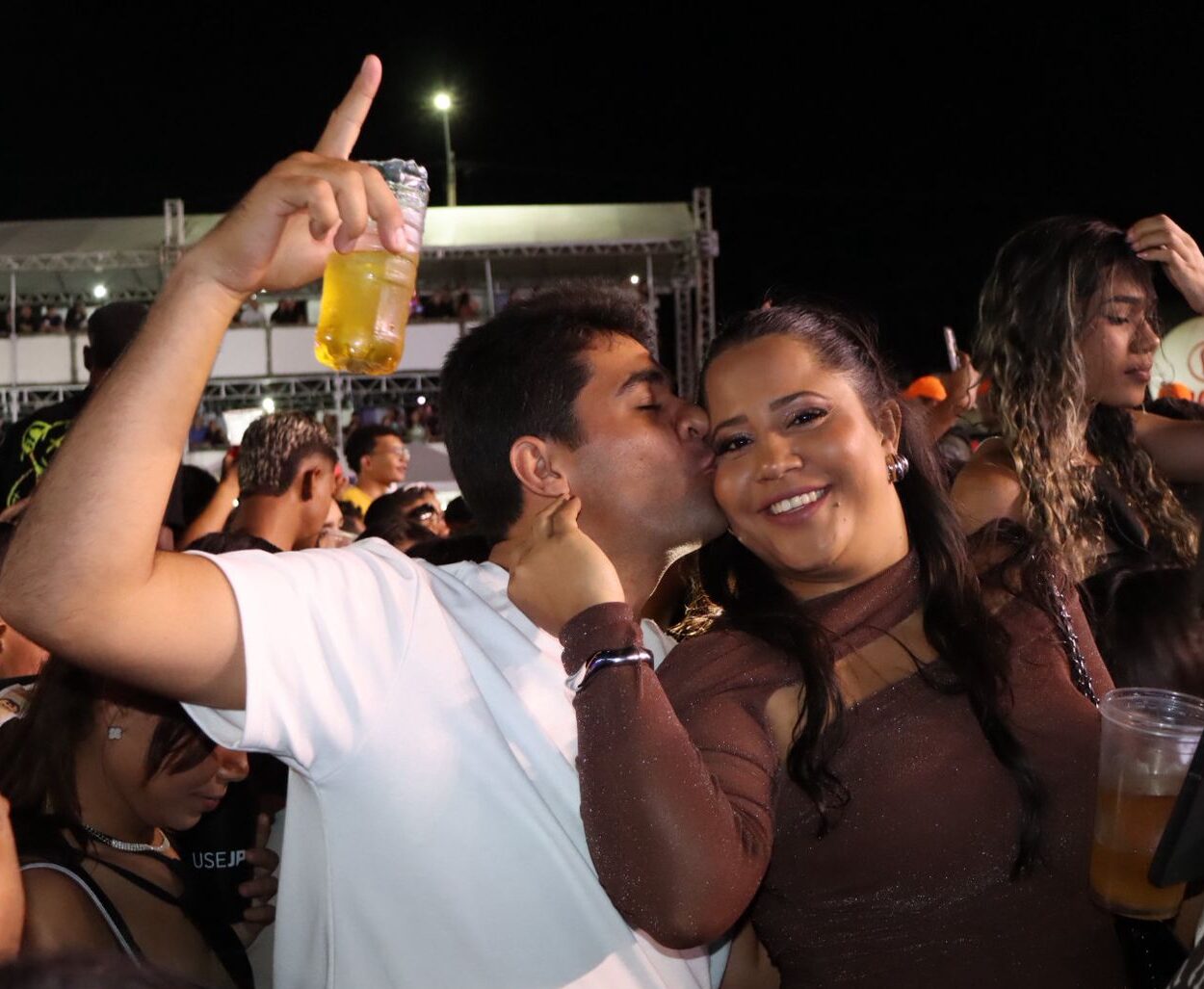 Confira o álbum da 4ª e última noite da Festa de Setembro em Serra Talhada