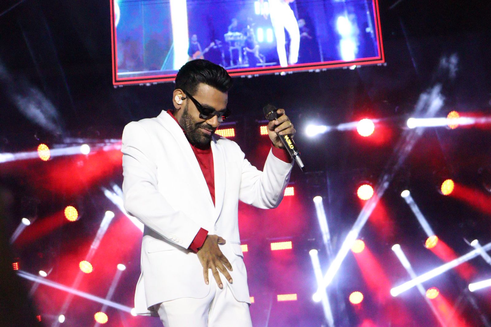 Lila, Henry Freitas, Pablo e Seu Desejo cantam para 60 mil pessoas em ST