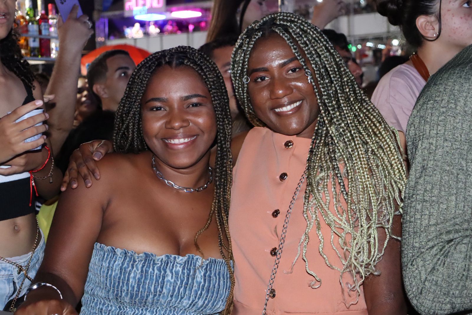 Confira o álbum da 4ª e última noite da Festa de Setembro em Serra Talhada