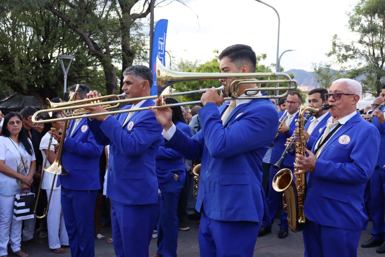 Procissão da Penha reuniu milhares de devotos nas ruas de Serra Talhada