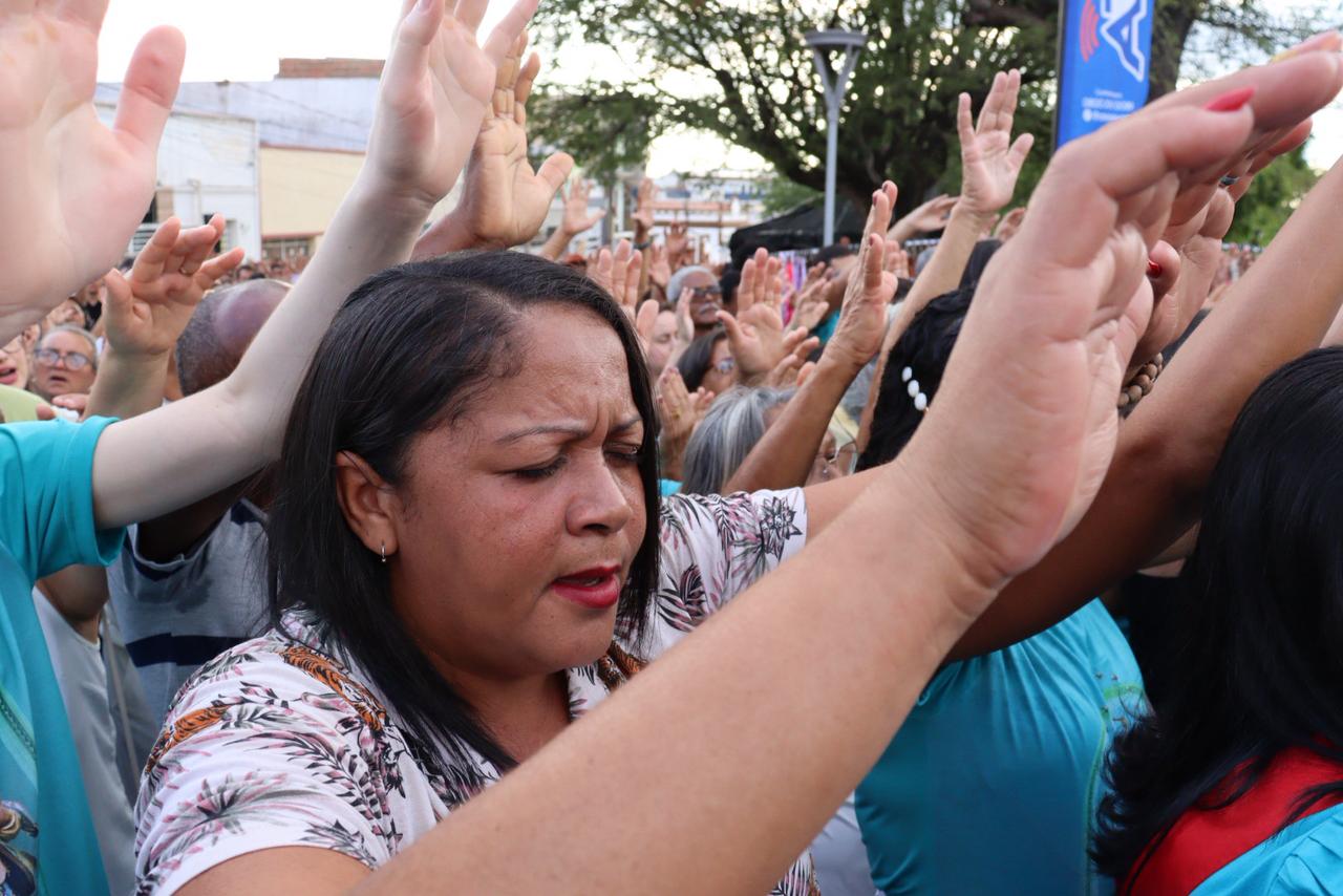 Procissão da Penha revela intensidade da fé dos serra-talhadenses