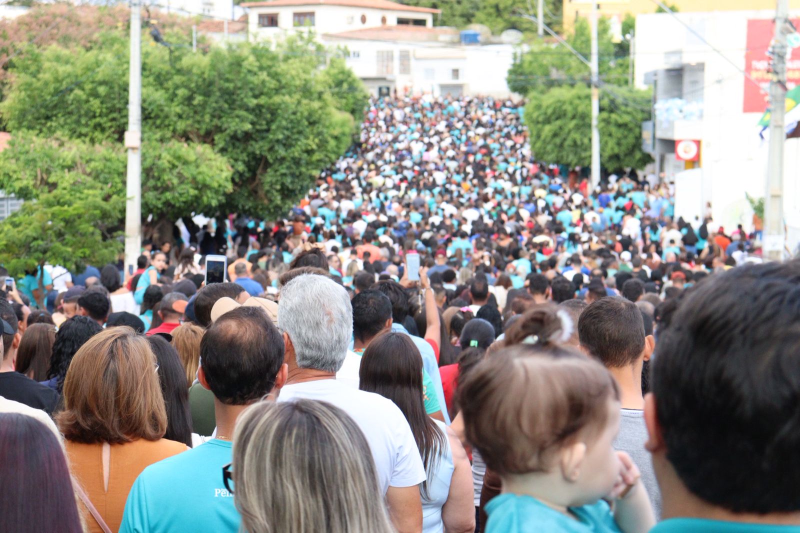 Procissão da Penha reuniu milhares de devotos nas ruas de Serra Talhada