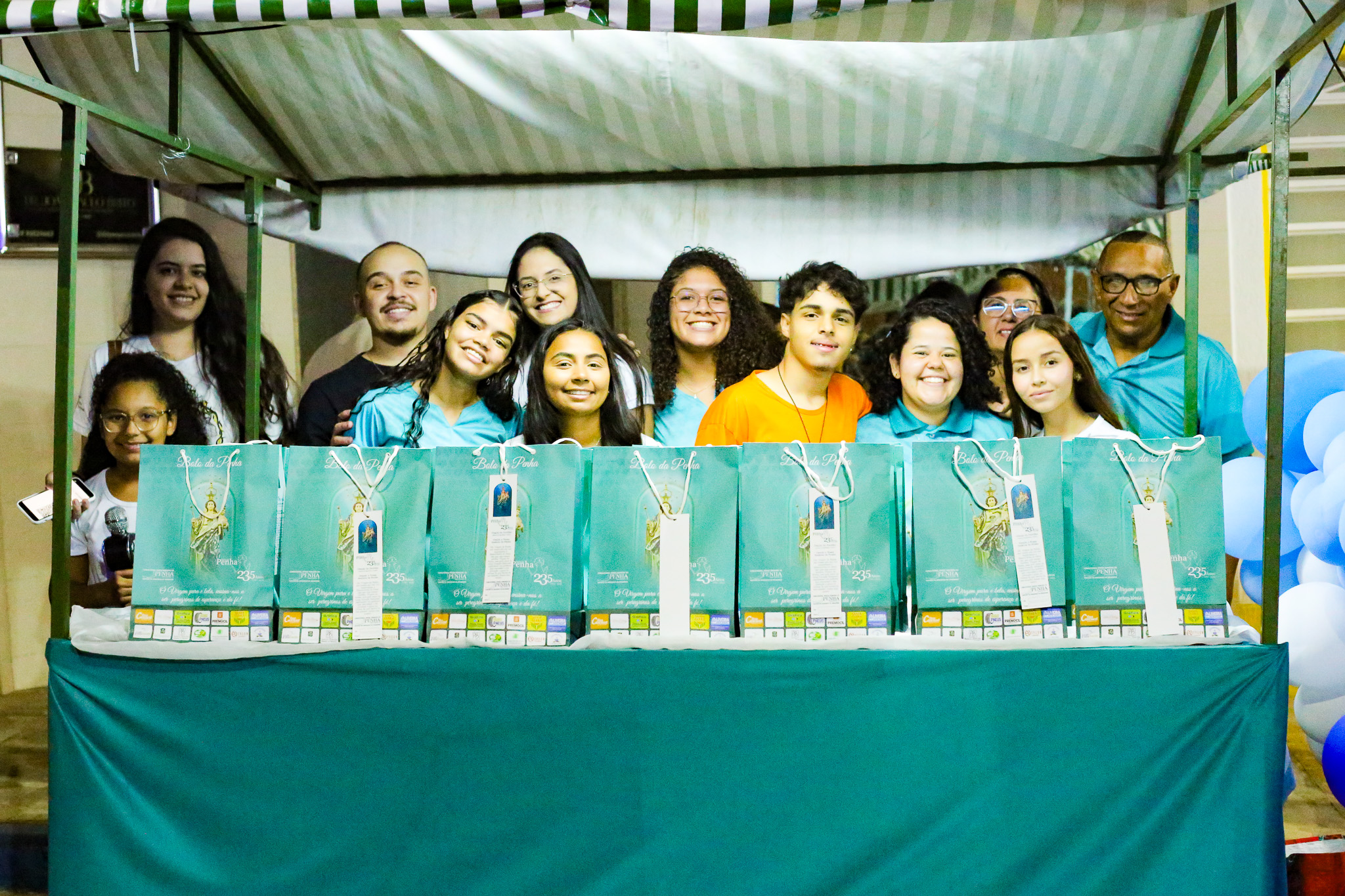 Assista agora à 10ª noite de novena na Matriz da Penha e show de Pablo