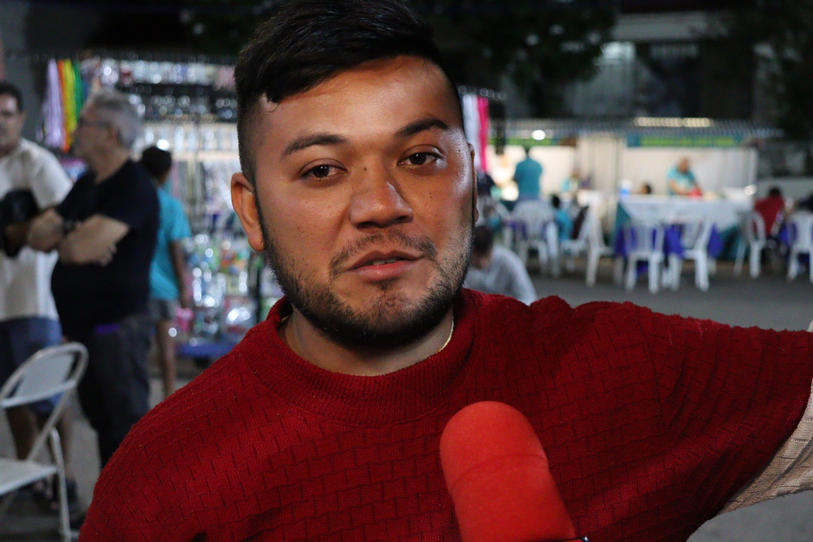 Voluntários da Penha e pequenos comerciantes otimistas com as vendas