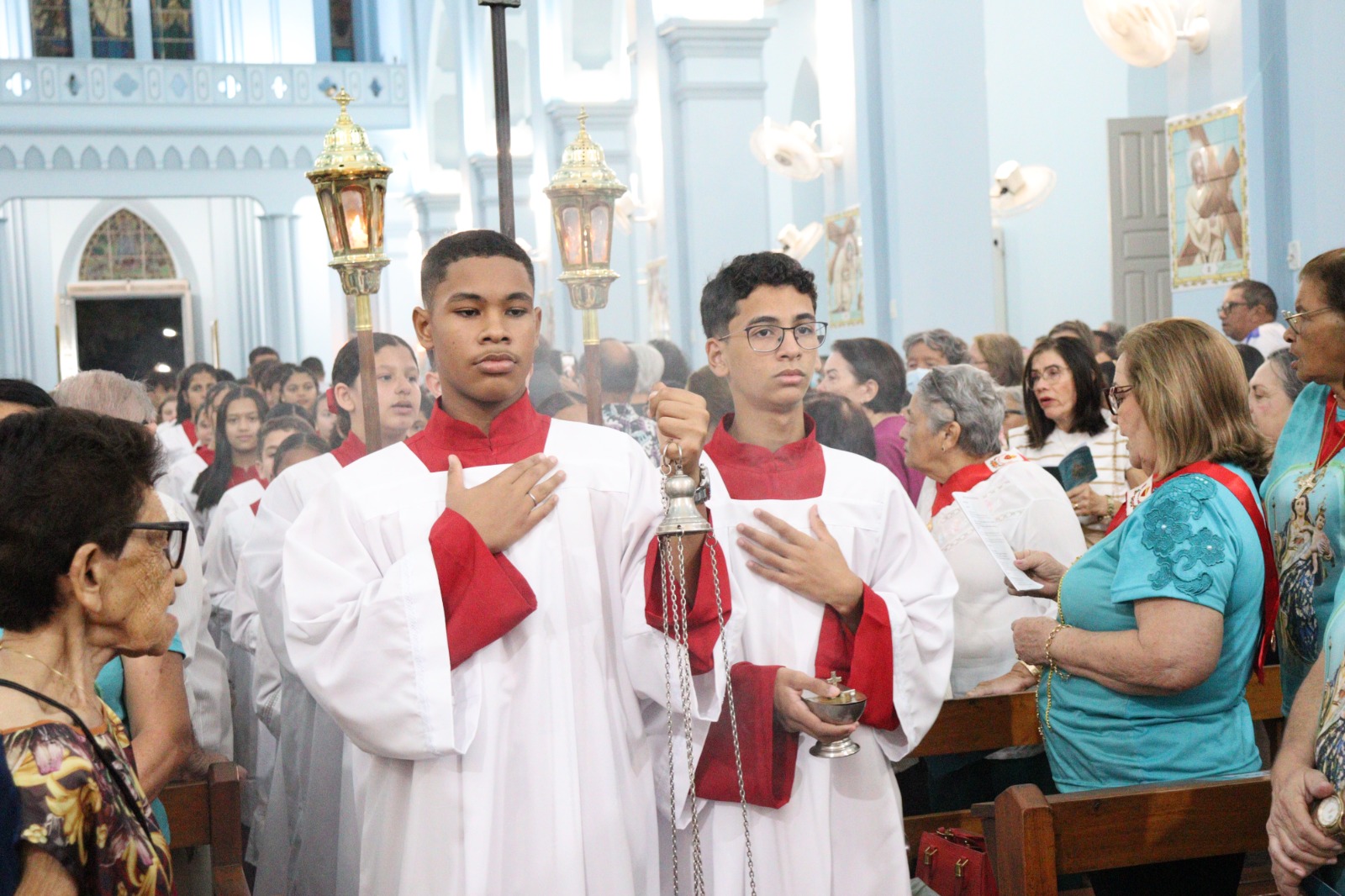 Fiéis falam ao Farol sobre clima da Festa da Penha