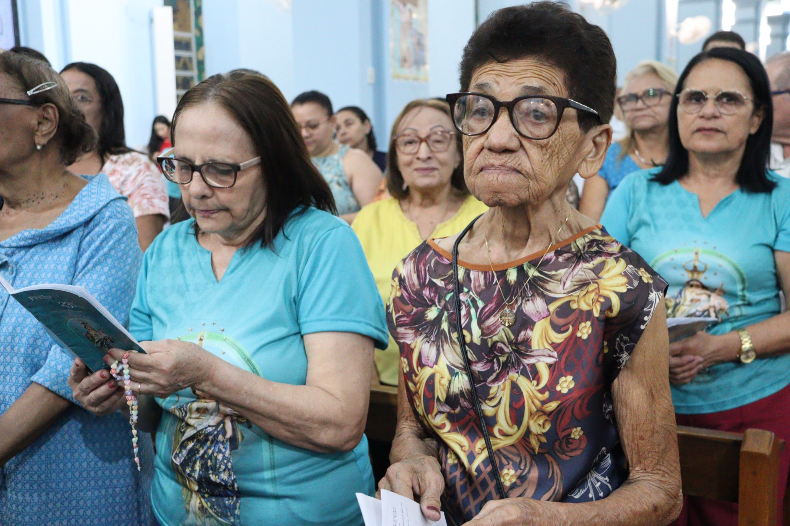 Fiéis falam ao Farol sobre clima da Festa da Penha