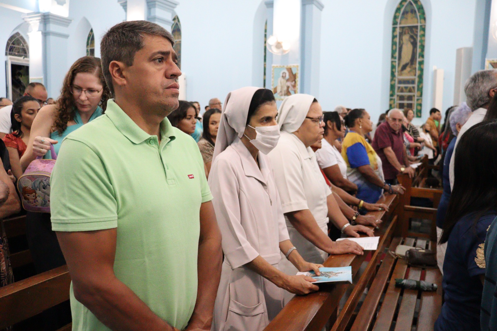 Fiéis falam ao Farol sobre clima da Festa da Penha