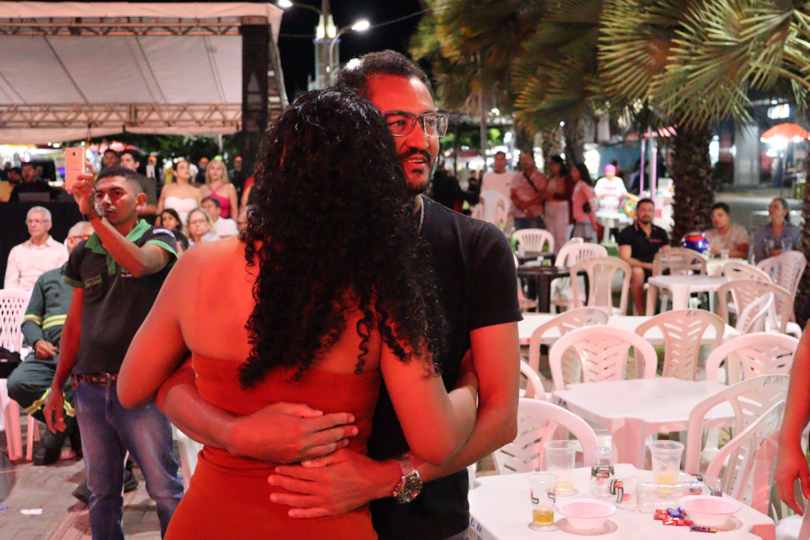 Filarmônica dá show; Wilton Belo e Kelly Freitas também brilharam