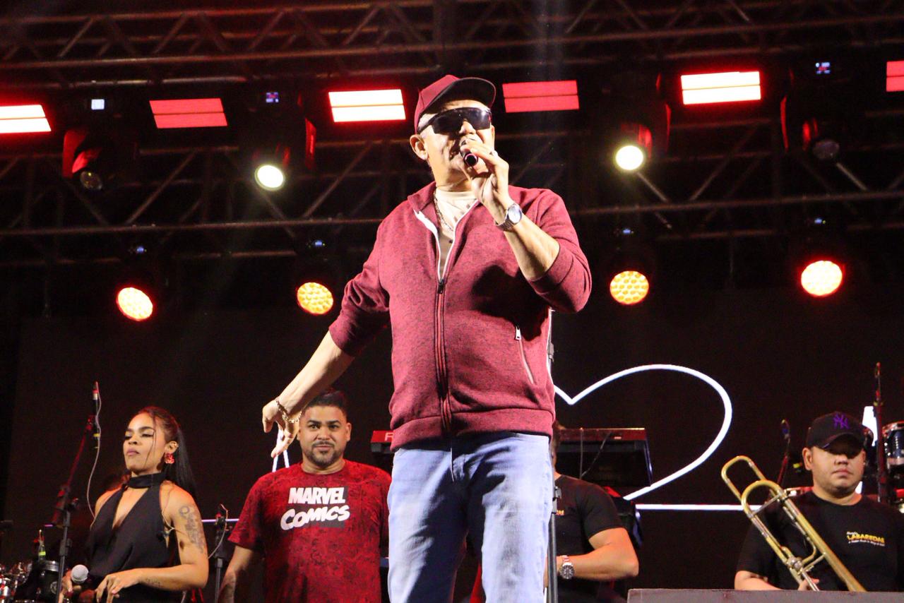 Labaredas incendiou a Praça e polo nacional abre hoje com Léo Santana