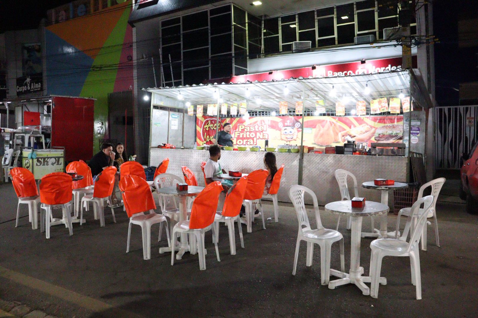 Barraqueiros da Sérgio Magalhães dão lições de confiança e solidariedade