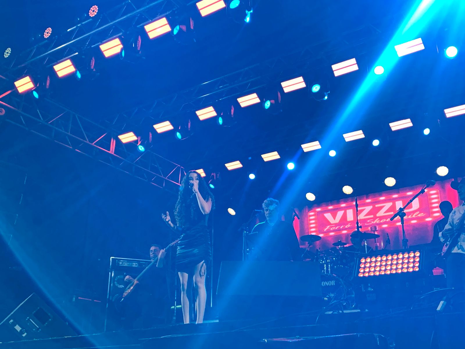 Com matriz lotada, fiéis expressam fé a Padroeira de Serra Talhada