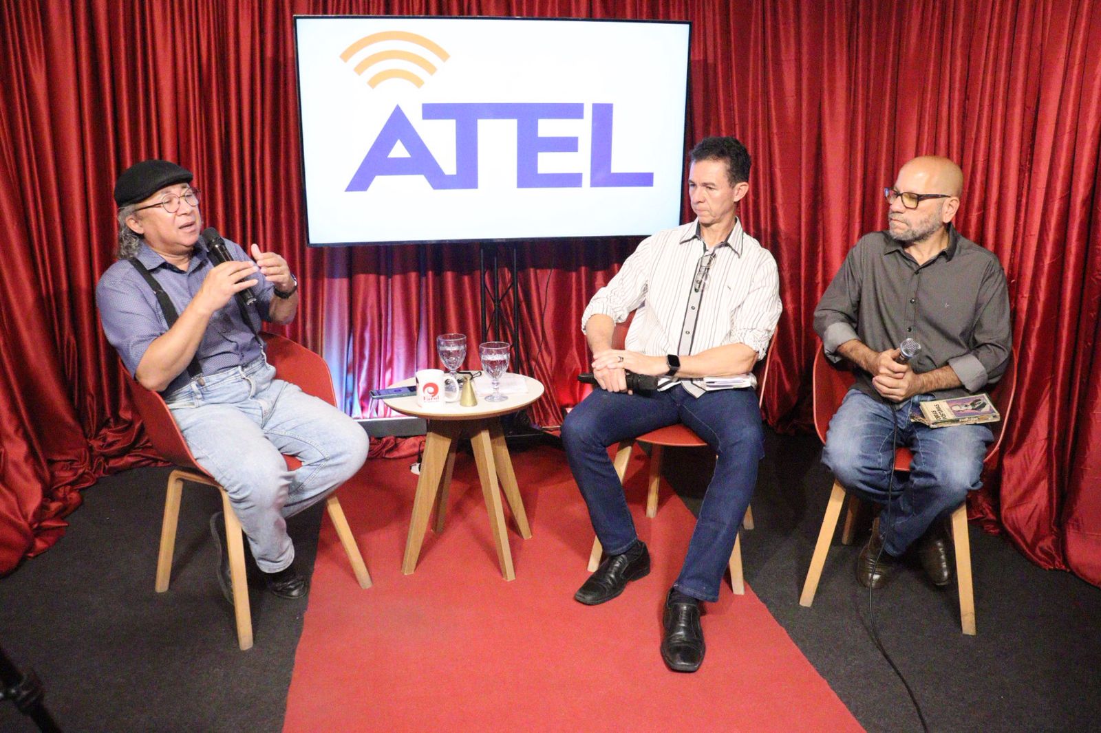 Espíritas de Serra Talhada debatem e realizam palestra sobre o suicídio