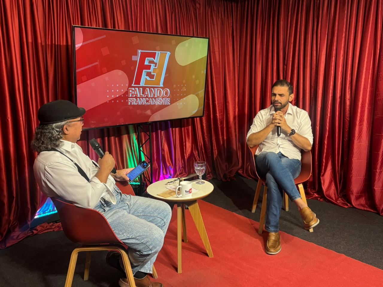 Mãe emociona em depoimento sobre ter filho no Centro de Parto de ST