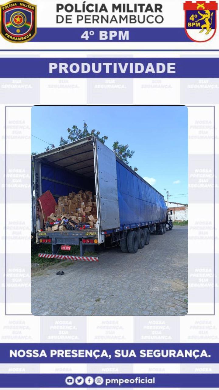 PM recupera carga avaliada em R$ 1,5 milhão no Agreste 1 PM recupera carga avaliada em R$ 1,5 milhão no Agreste - Foto: Divulgação/PMPE