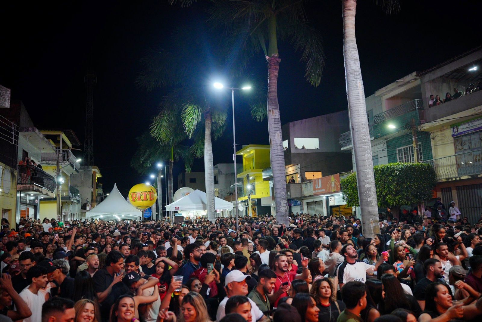Abertura da 27ª Festa da Rapadura, em Santa Cruz da B. Verde, foi sucesso