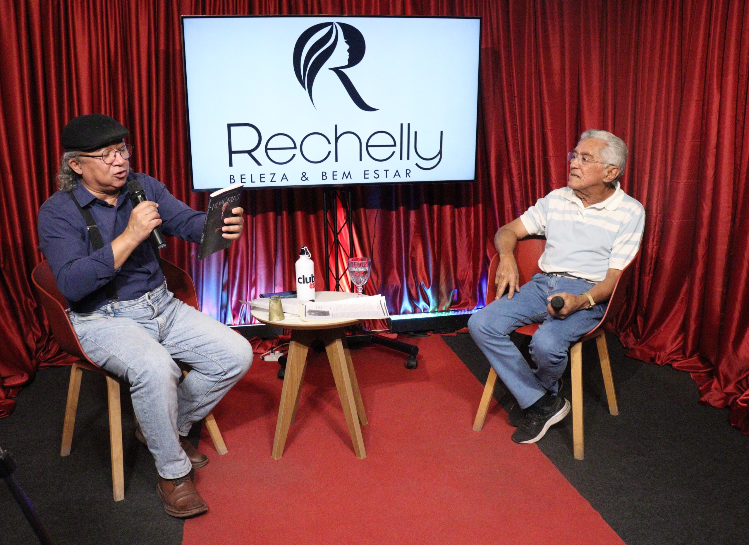 Dr. João Cosme lança livro autobiográfico em Serra Talhada