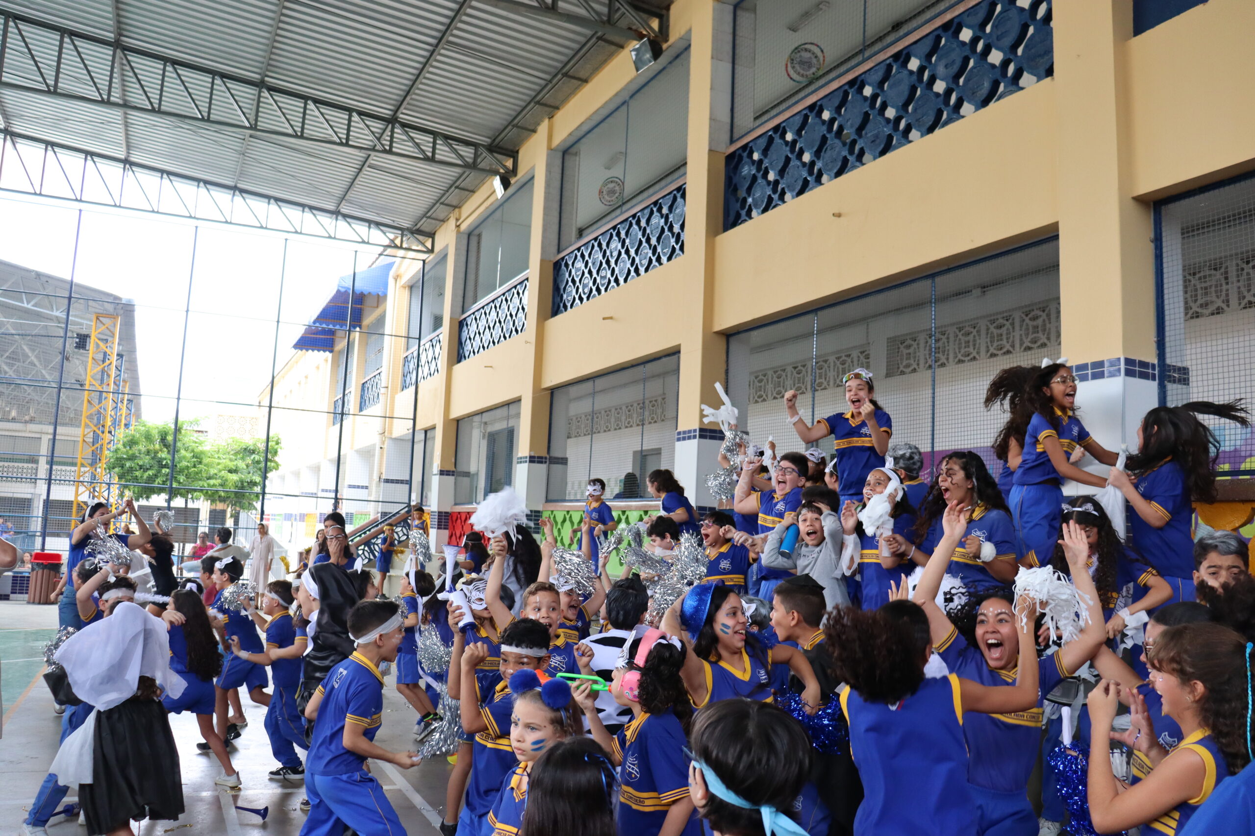 Gincana do CIC arrecada 27 toneladas de alimentos em Serra Talhada
