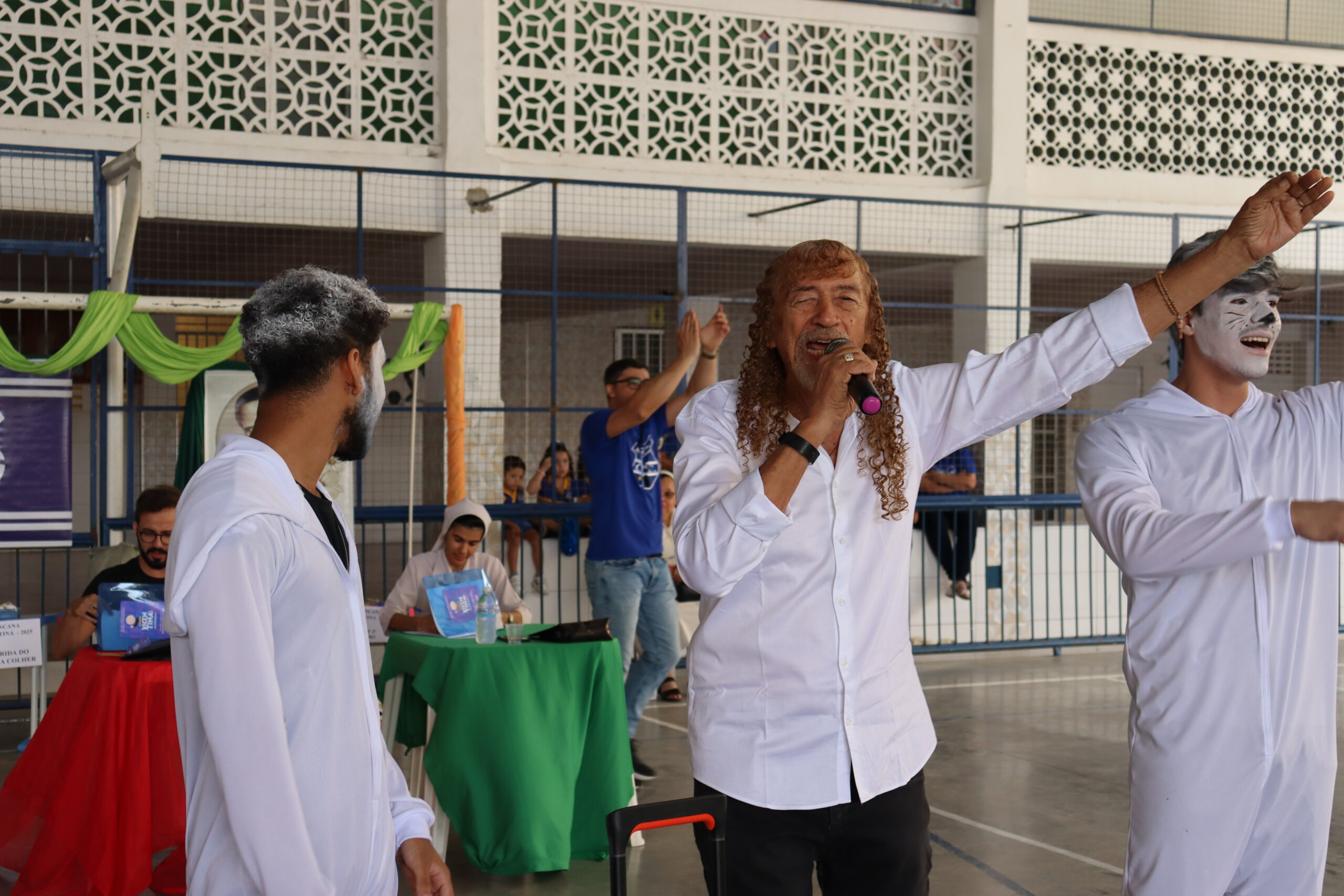 Gincana do CIC arrecada 27 toneladas de alimentos em Serra Talhada