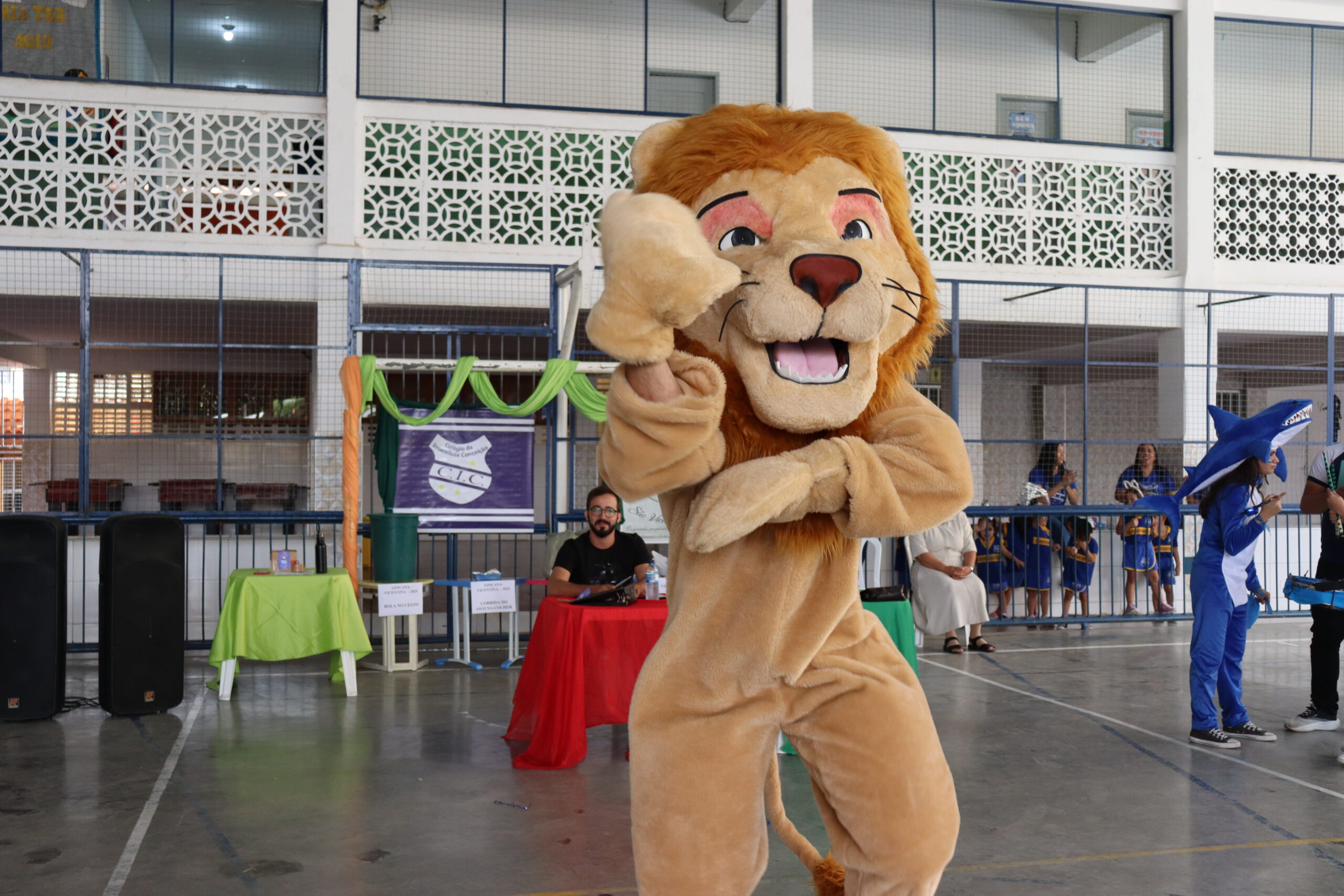 Gincana do CIC arrecada 27 toneladas de alimentos em Serra Talhada
