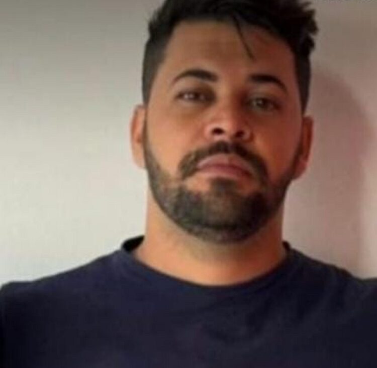 Homem é morto e tem corpo carbonizado por criminosos - Foto: Reprodução