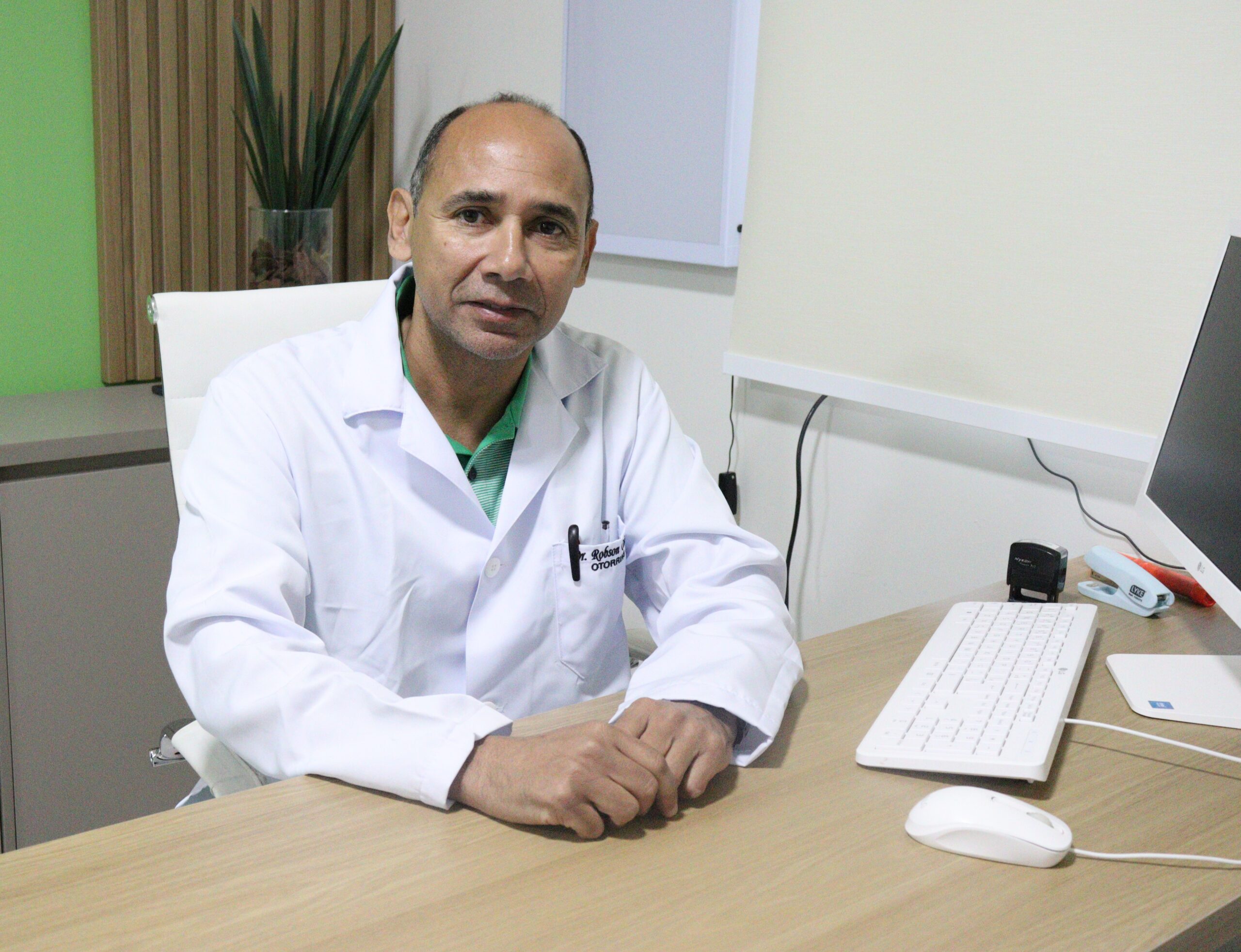 Otorrino Róbson Oliveira realiza Campanha da Voz em Serra Talhada