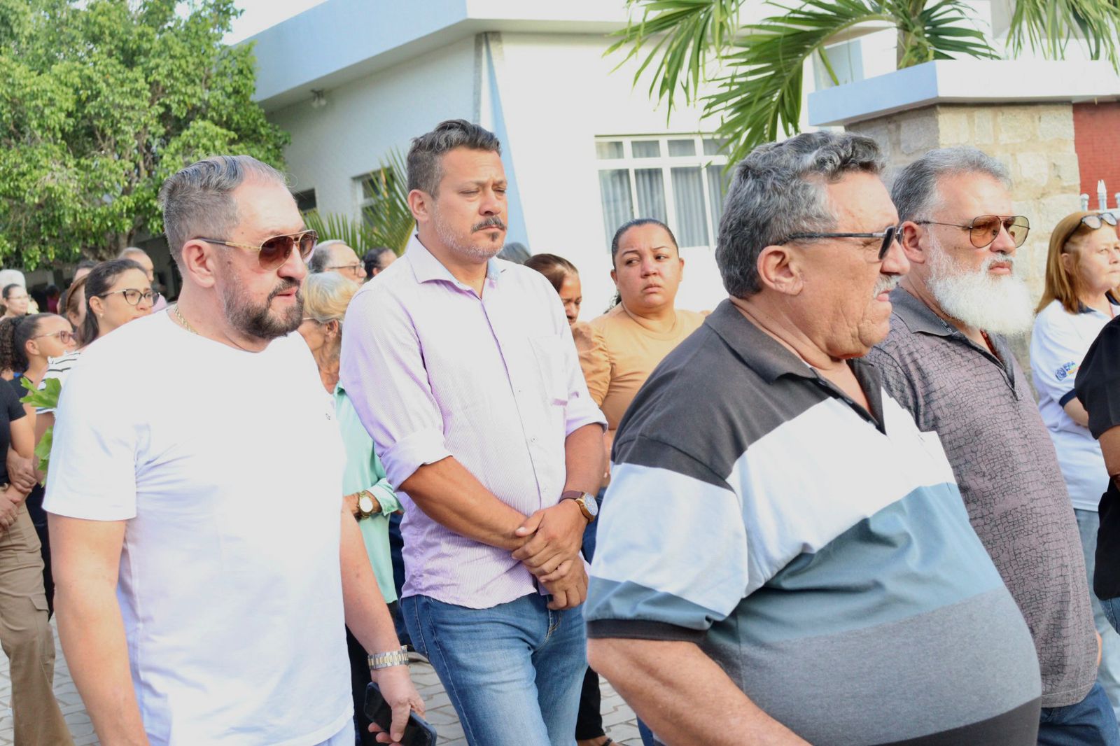 Vídeo: Familiares e amigos deram adeus a Jadilson Araújo, nesta 4ª