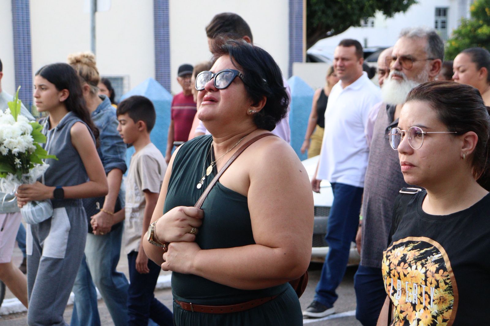 Vídeo: Familiares e amigos deram adeus a Jadilson Araújo, nesta 4ª