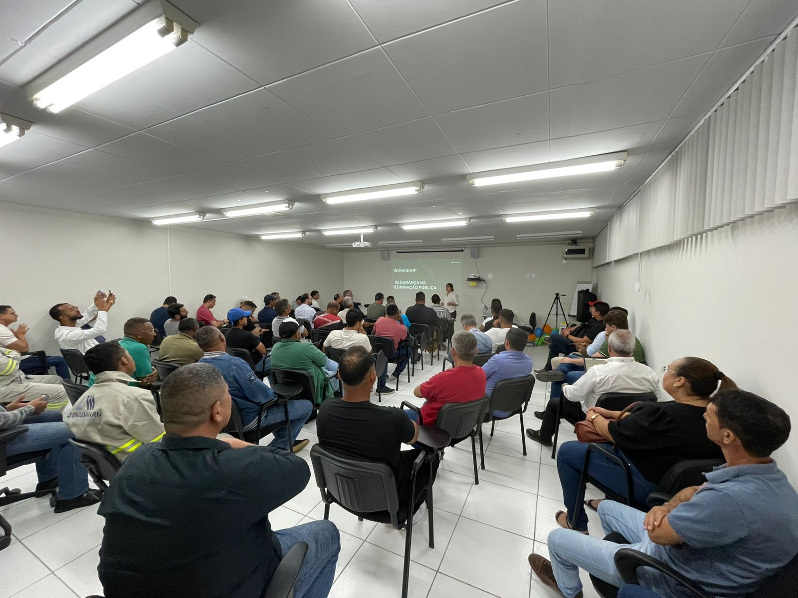 Amupe realiza workshop sobre segurança na iluminação pública - Fotos: Amupe/Divulgação